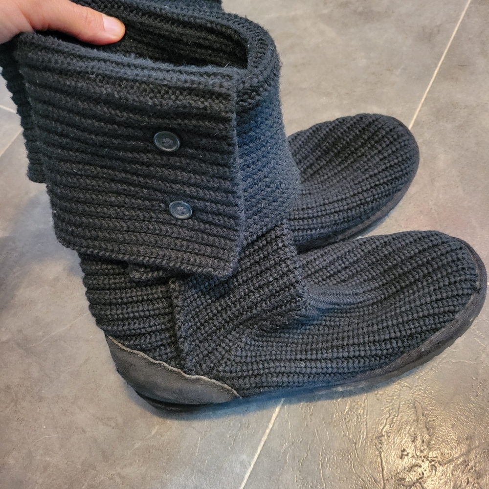 UGG BLACK Classic Cardy Boot 3 button 9